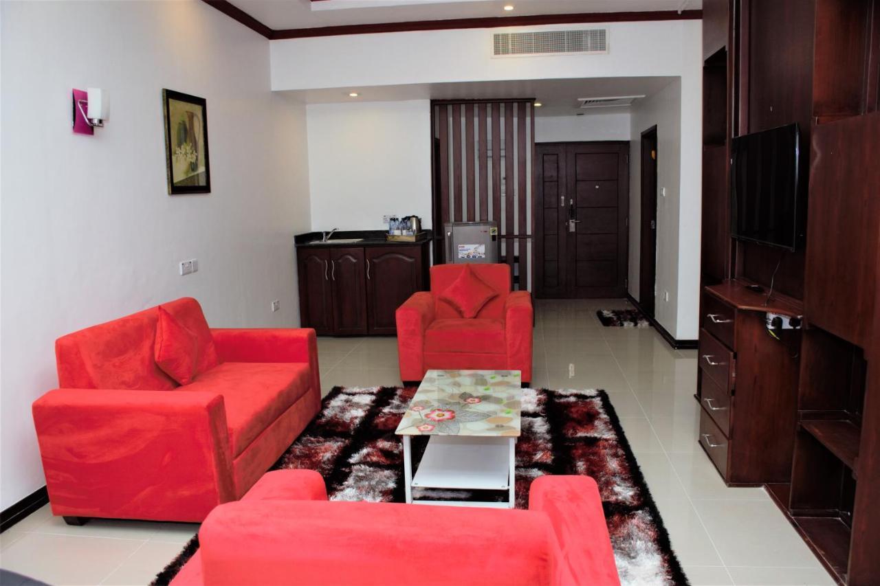 Hotel Blue Sapphire Dar es Salaam Exterior foto